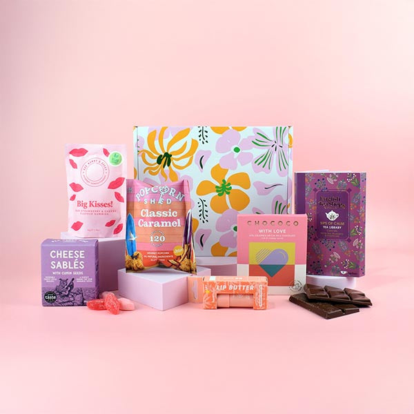 Sweet Treats with Tea Gift Set